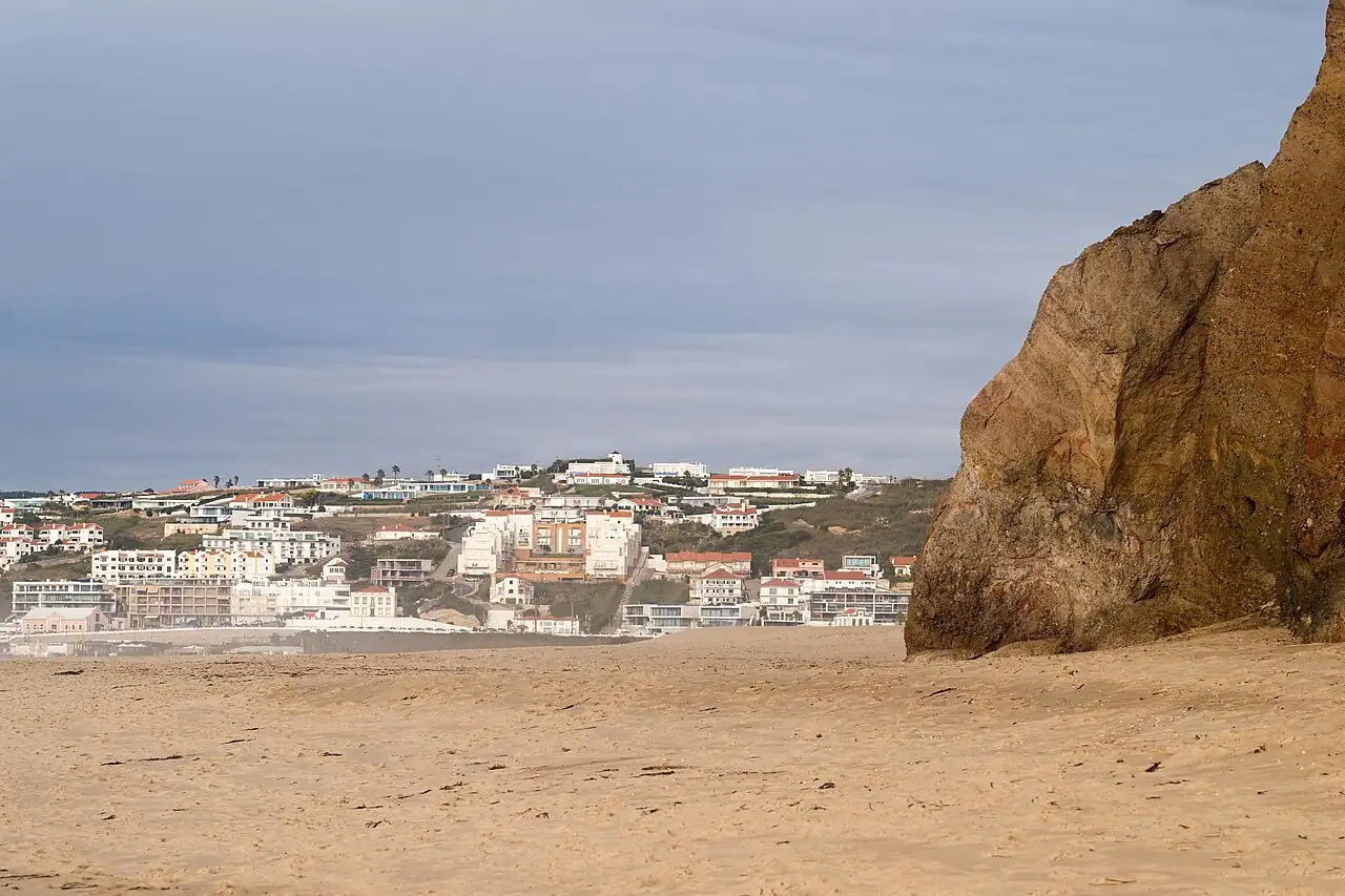 The wave at Foz do Arelho, Foz do Arelho