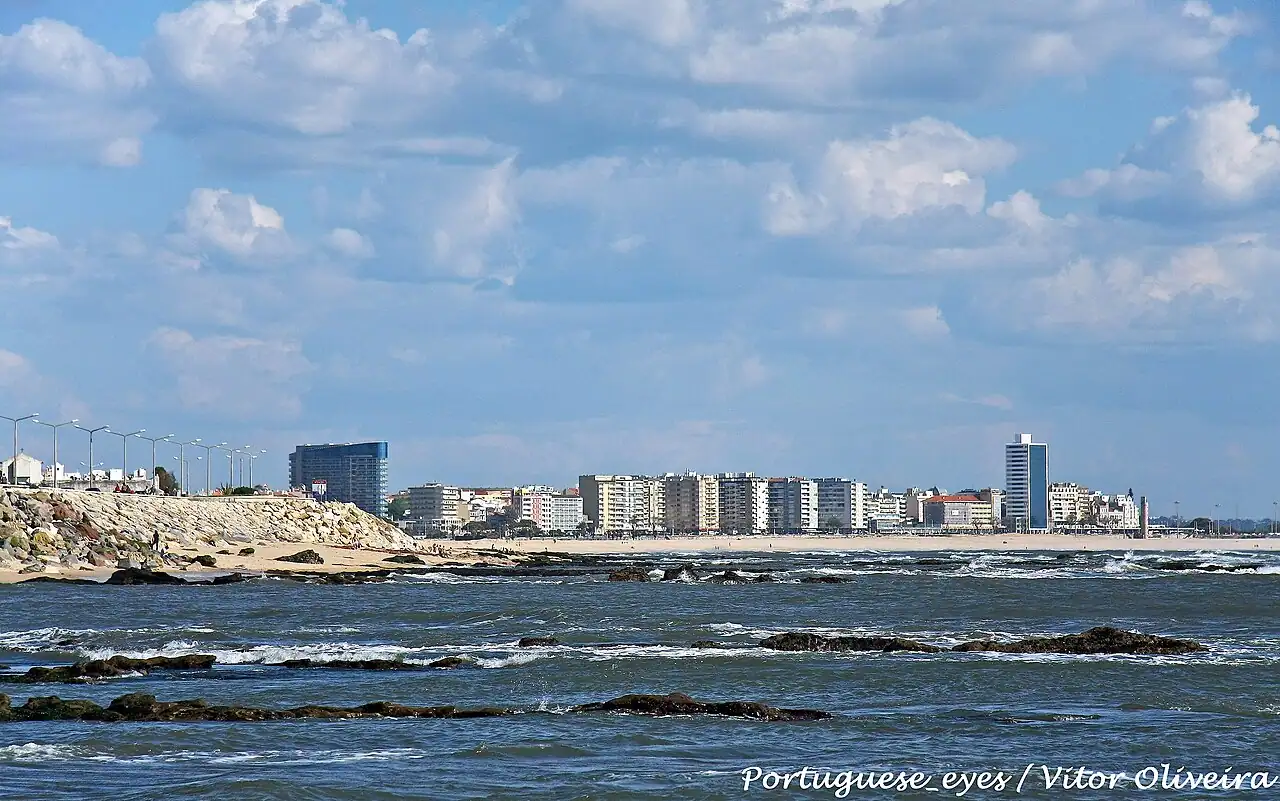 The wave at Buarcos, Figueira da Foz