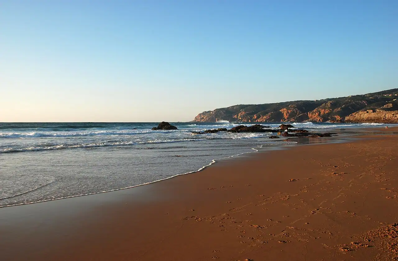 Surf schools, camps & board rental in Guincho