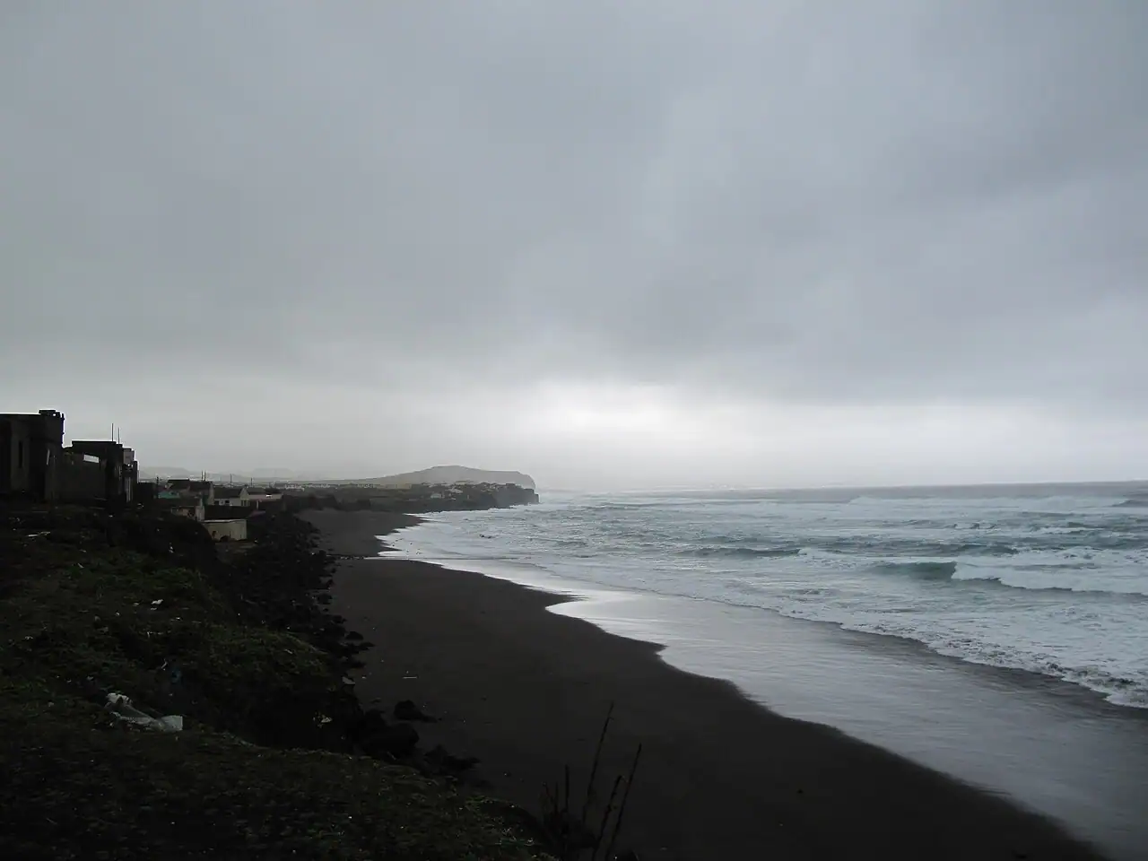 The wave at Santa Bárbara, Ribeira Grande